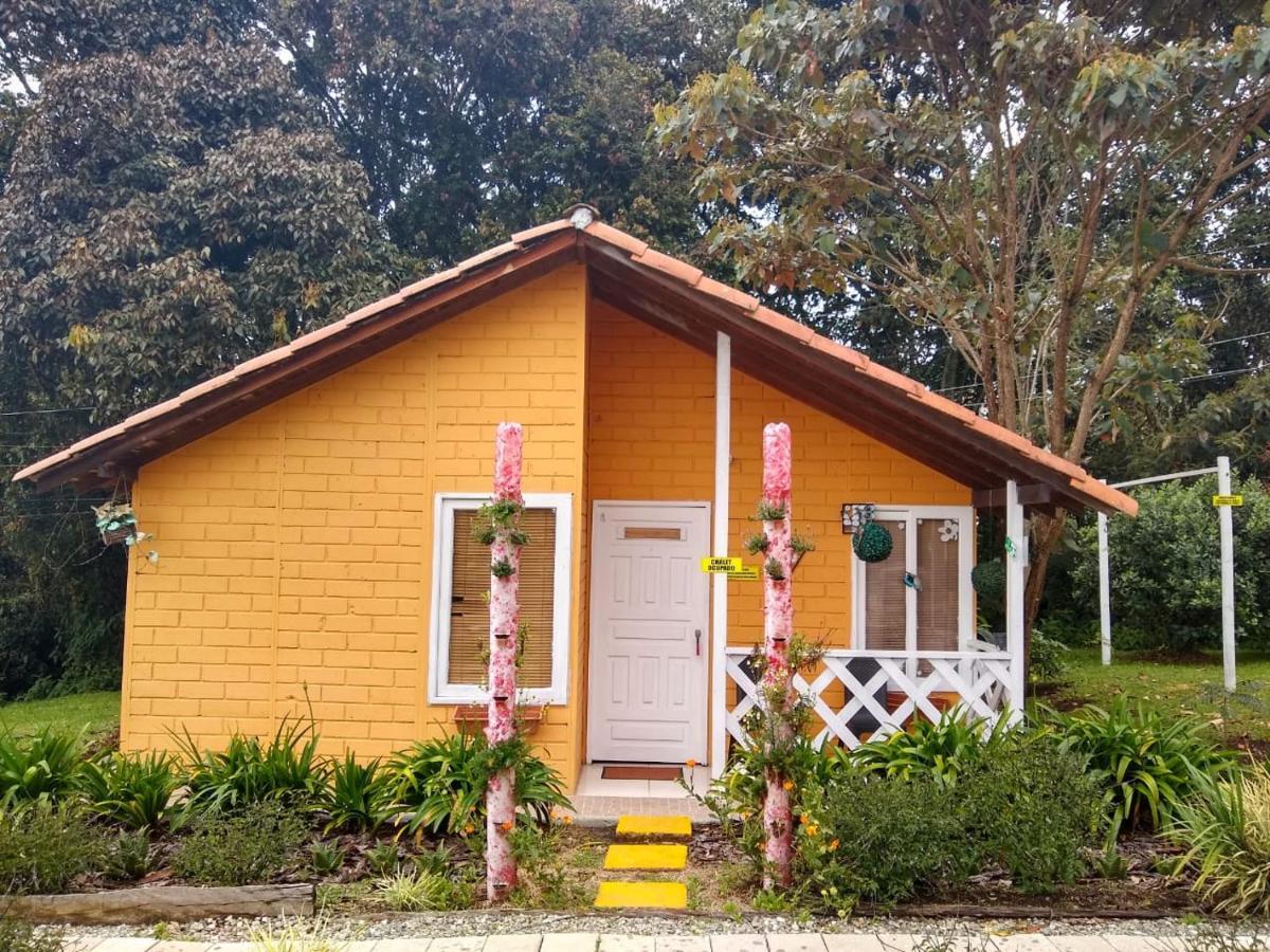 Hospedaje Santaelena -Chalets De Montana- Santa Elena  Exteriör bild
