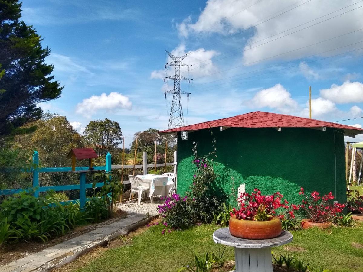Hospedaje Santaelena -Chalets De Montana- Santa Elena  Exteriör bild