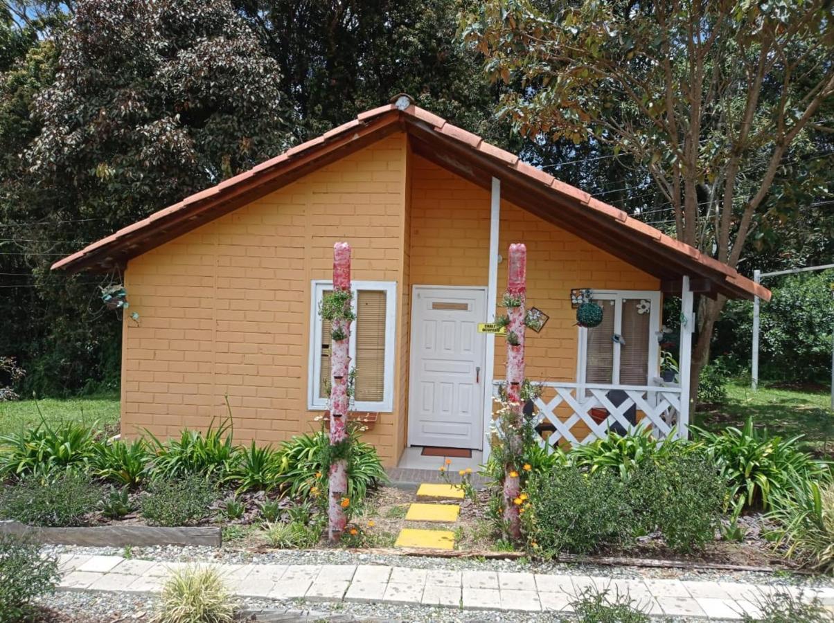 Hospedaje Santaelena -Chalets De Montana- Santa Elena  Exteriör bild