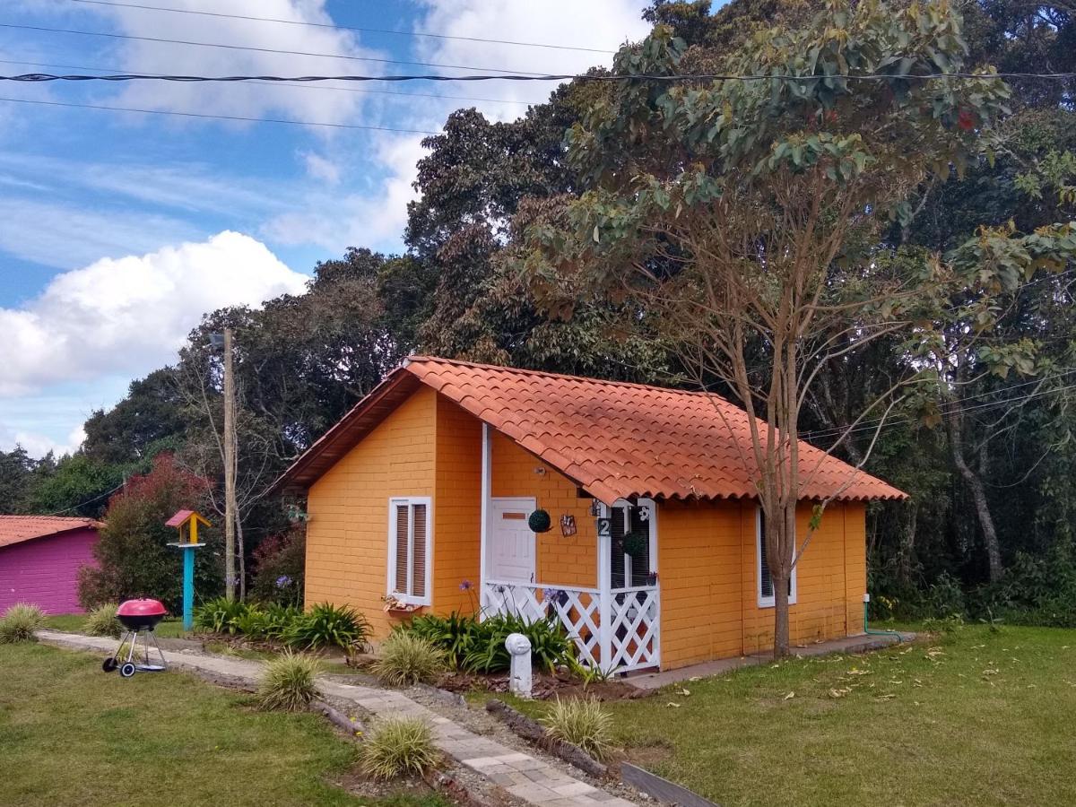 Hospedaje Santaelena -Chalets De Montana- Santa Elena  Exteriör bild