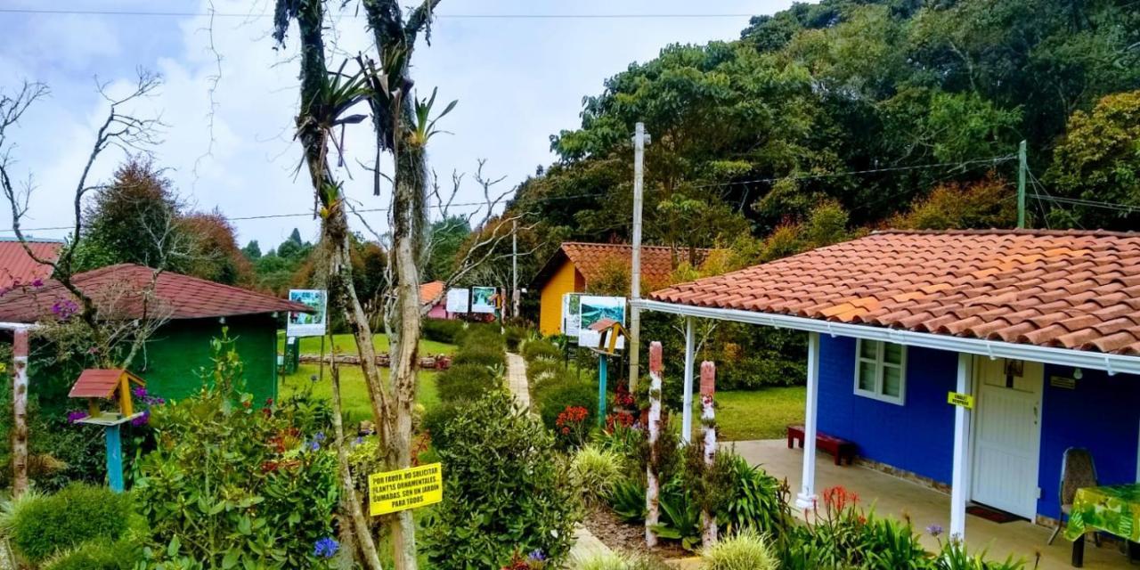 Hospedaje Santaelena -Chalets De Montana- Santa Elena  Exteriör bild